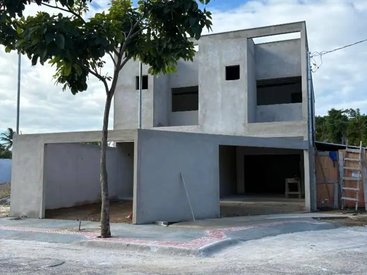 Casa em Manguinhos, Serra