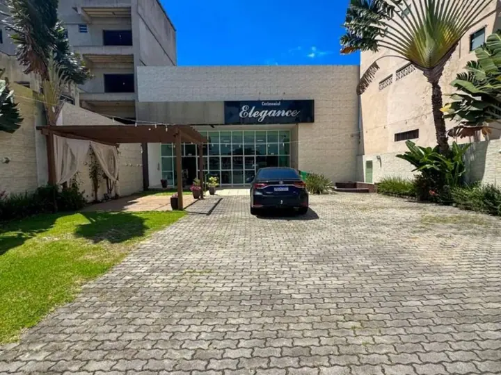 Casa em Laranjeiras, Serra