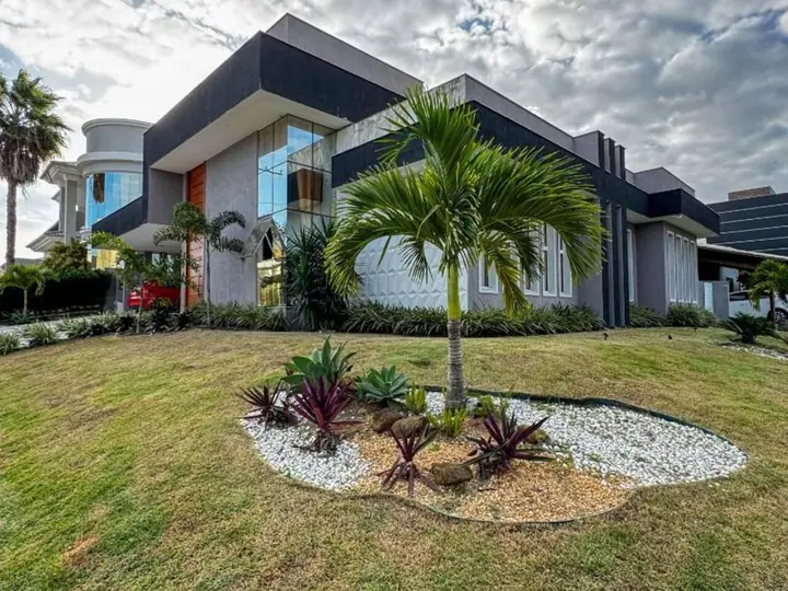 Casa em Boulevard Lagoa, Serra