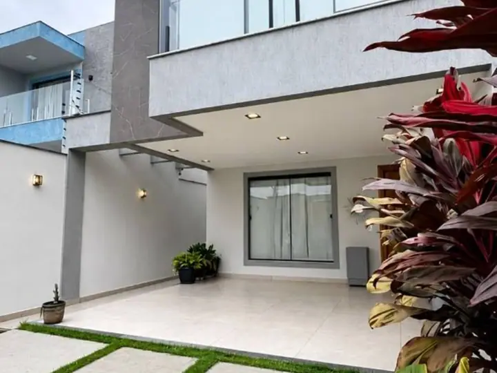 Casa em Morada de Laranjeiras, Serra