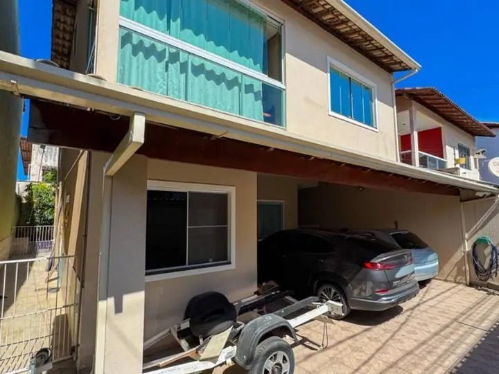 Casa em Colina de Laranjeiras, Serra