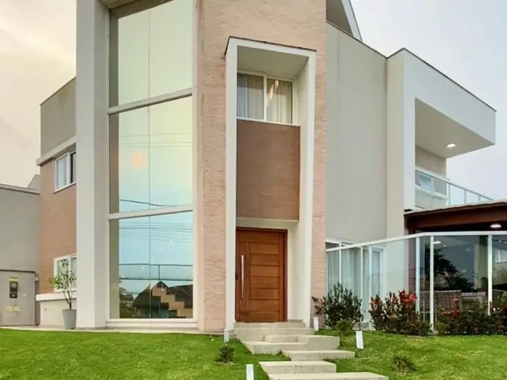 Casa em Taquaras I, Serra