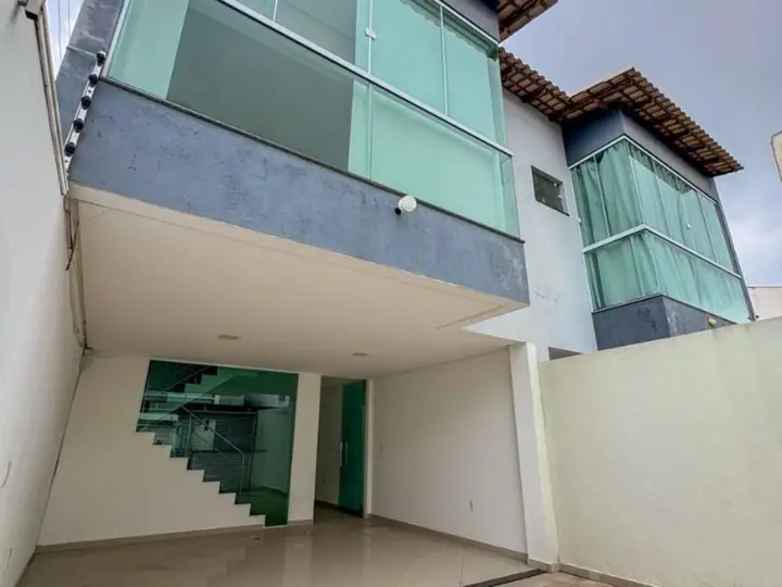 Casa em Colina de Laranjeiras, Serra